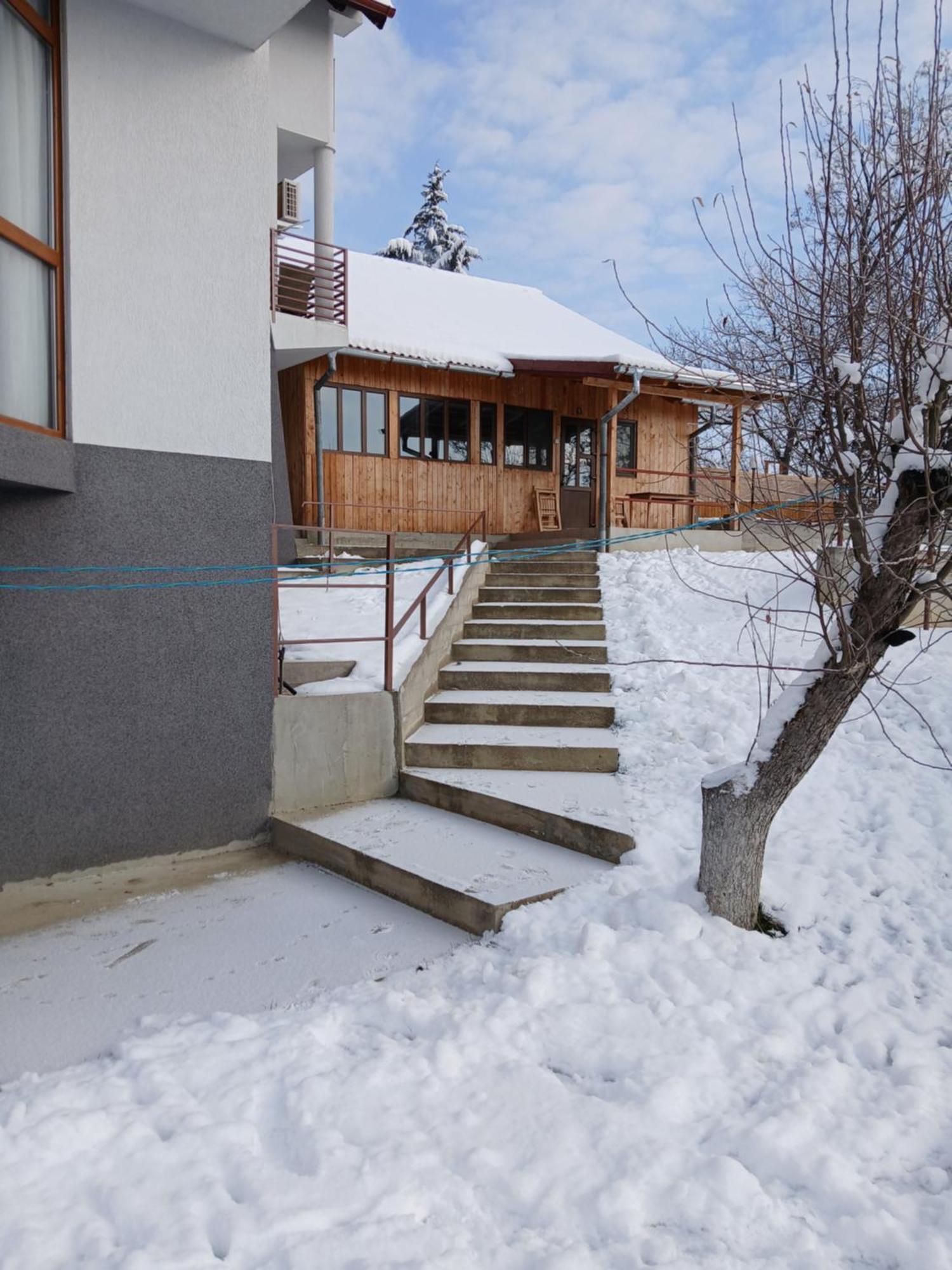 Perla Argesului, Ciubar, Piscina, Lift, Gratar, Cabana, Pensiuni, Hotel Cazare Transfagarasan Curtea De Arges Albestii de Arges Exterior photo